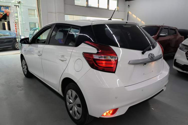 Used Toyota YARiS L Zhi Xuan 2019 1.5E CVT Dynamic Edition China VI compliant Rear Left 45 Deg