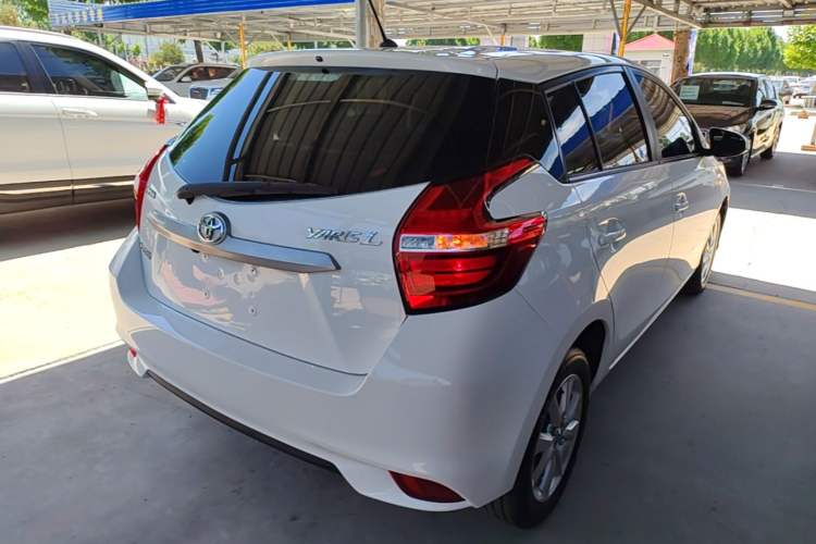 Used Toyota YARiS L Zhi Xuan 2019 1.5E CVT Dynamic Edition China VI compliant Rear Right 45 Deg