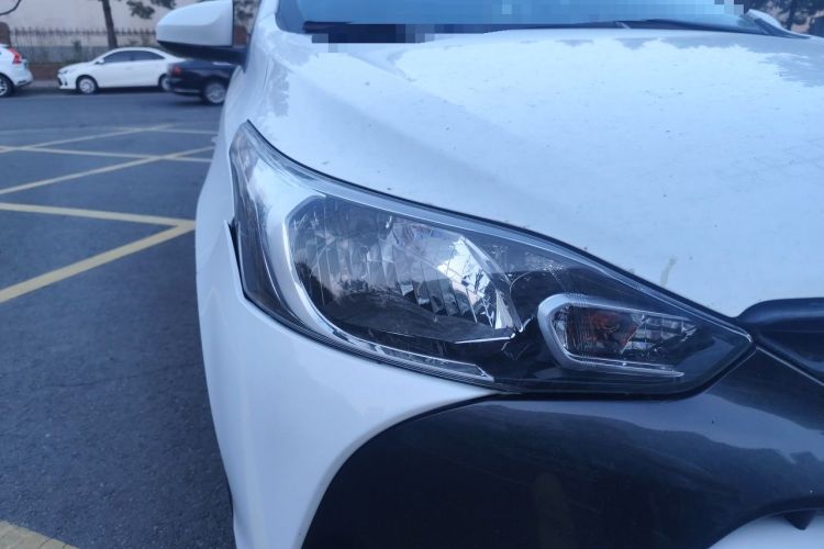 Used Toyota YARiS L Zhi Xuan 2019 1.5E CVT Dynamic Edition China VI compliant Right Front Headlight