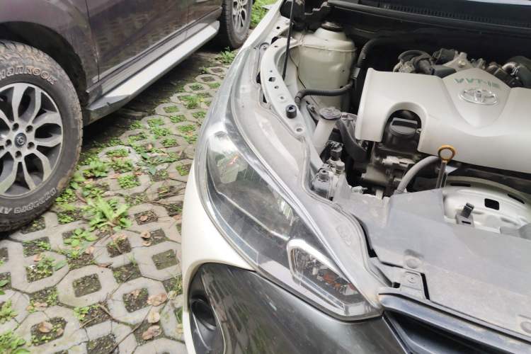 Used Toyota YARiS L Zhi Xuan 2019 1.5E CVT Dynamic Edition China VI compliant Right Front Headlight