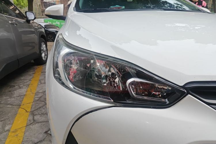 Used Toyota YARiS L Zhi Xuan 2019 1.5E CVT Dynamic Edition China VI compliant Right Front Headlight