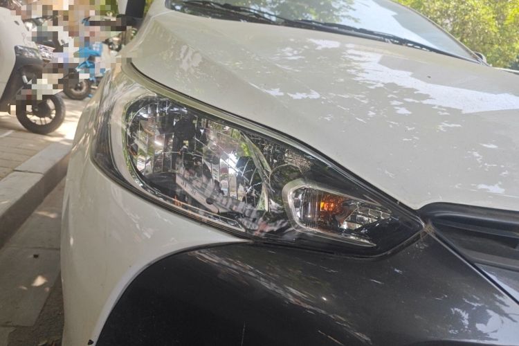 Used Toyota YARiS L Zhi Xuan 2019 1.5E CVT Dynamic Edition China VI compliant Right Front Headlight