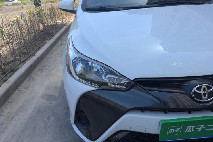 Used Toyota YARiS L Zhi Xuan 2019 1.5E CVT Dynamic Edition China VI compliant Right Front Headlight