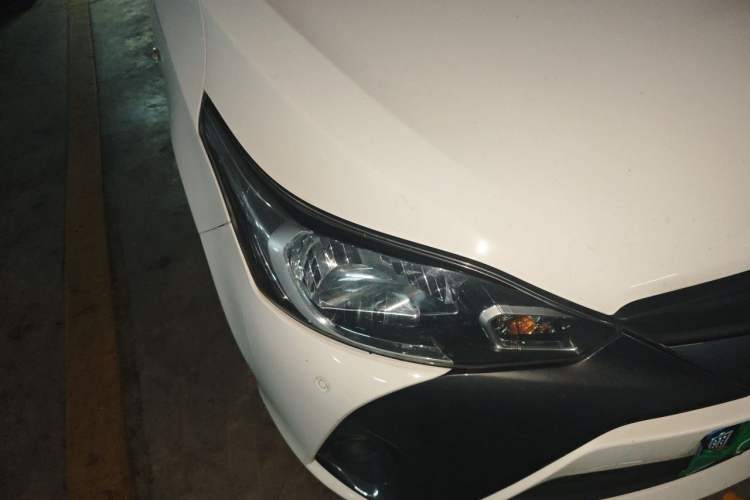 Used Toyota YARiS L Zhi Xuan 2019 1.5E CVT Dynamic Edition China VI compliant Right Front Headlight