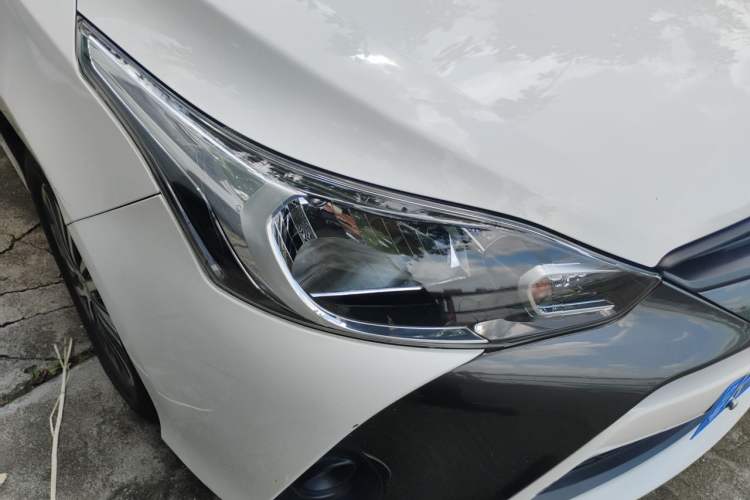 Used Toyota YARiS L Zhi Xuan 2019 1.5E CVT Dynamic Edition China VI compliant Right Front Headlight