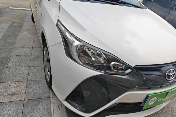 Used Toyota YARiS L Zhi Xuan 2019 1.5E CVT Dynamic Edition China VI compliant Right Front Headlight