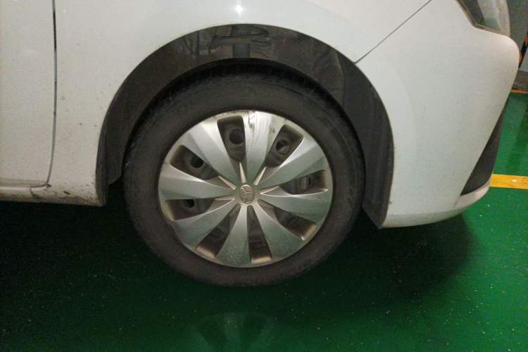 Used Toyota YARiS L Zhi Xuan 2019 1.5E CVT Dynamic Edition China VI compliant Right Front Wheel Hub