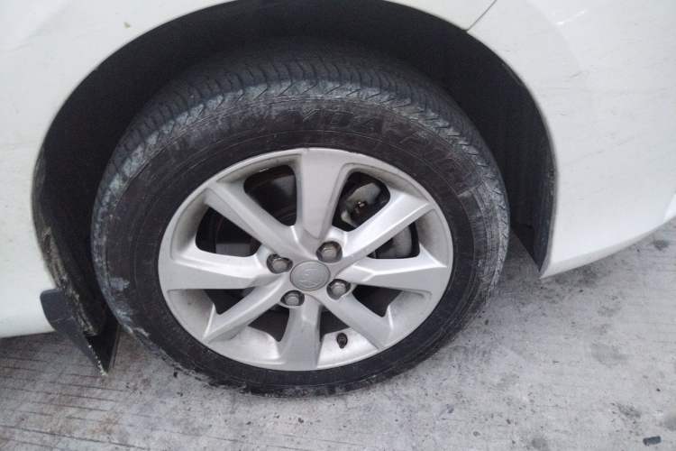 Used Toyota YARiS L Zhi Xuan 2019 1.5E CVT Dynamic Edition China VI compliant Right Front Wheel Hub