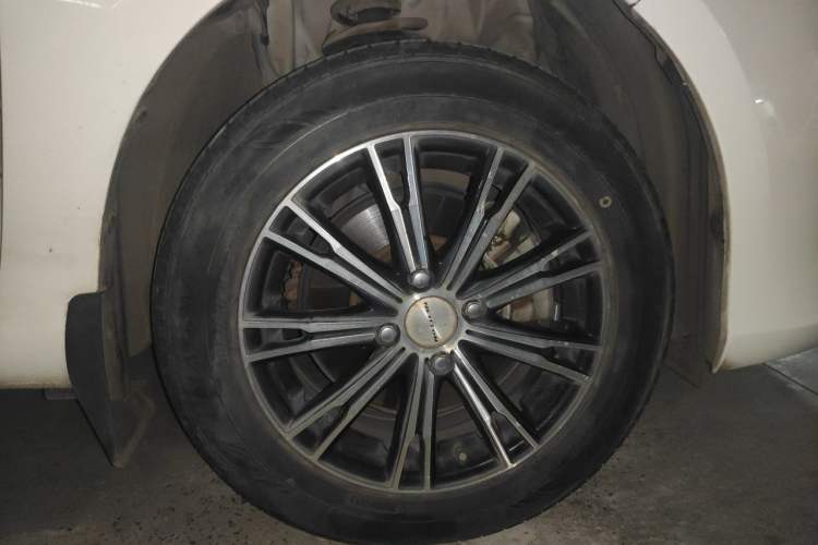 Used Toyota YARiS L Zhi Xuan 2019 1.5E CVT Dynamic Edition China VI compliant Right Front Wheel Hub
