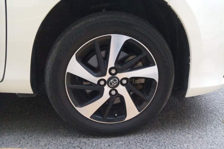 Used Toyota YARiS L Zhi Xuan 2019 1.5E CVT Dynamic Edition China VI compliant Right Front Wheel Hub