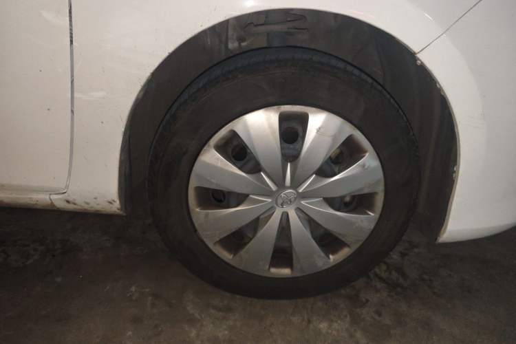 Used Toyota YARiS L Zhi Xuan 2019 1.5E CVT Dynamic Edition China VI compliant Right Front Wheel Hub
