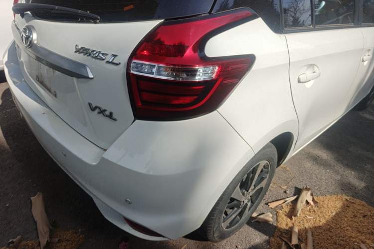Used Toyota YARiS L Zhi Xuan 2019 1.5E CVT Dynamic Edition China VI compliant Right Rear Taillight