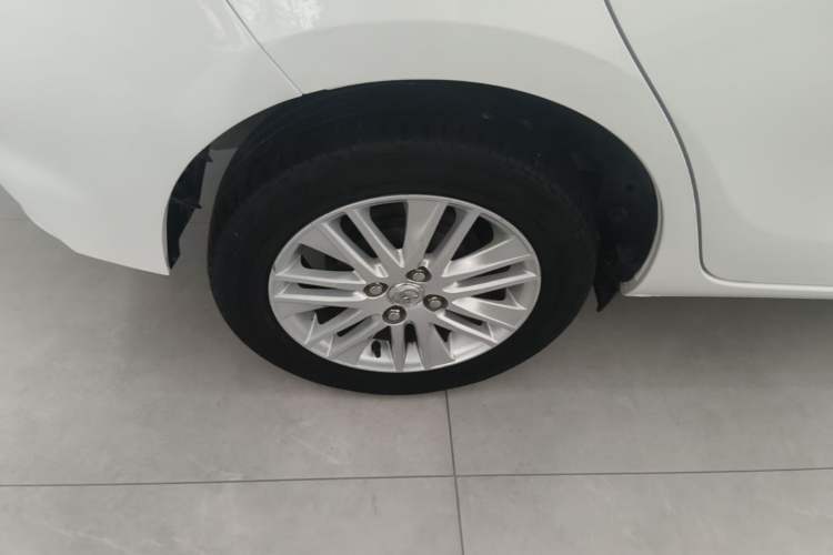 Used Toyota YARiS L Zhi Xuan 2019 1.5E CVT Dynamic Edition China VI compliant Right Rear Wheel Hub