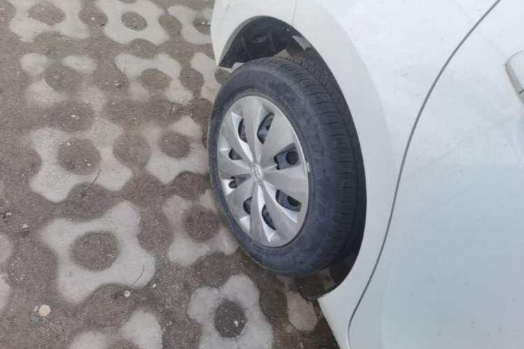 Used Toyota YARiS L Zhi Xuan 2019 1.5E CVT Dynamic Edition China VI compliant Right Rear Wheel Hub