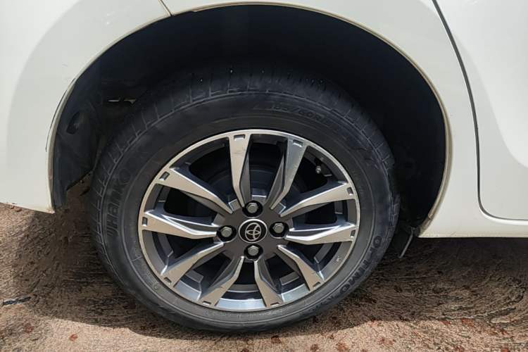 Used Toyota YARiS L Zhi Xuan 2019 1.5E CVT Dynamic Edition China VI compliant Right Rear Wheel Hub