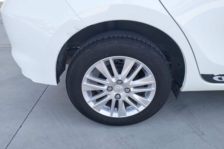 Used Toyota YARiS L Zhi Xuan 2019 1.5E CVT Dynamic Edition China VI compliant Right Rear Wheel Hub