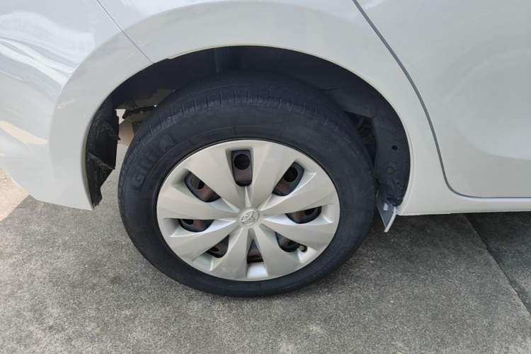 Used Toyota YARiS L Zhi Xuan 2019 1.5E CVT Dynamic Edition China VI compliant Right Rear Wheel Hub