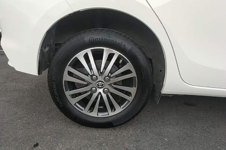 Used Toyota YARiS L Zhi Xuan 2019 1.5E CVT Dynamic Edition China VI compliant Right Rear Wheel Hub