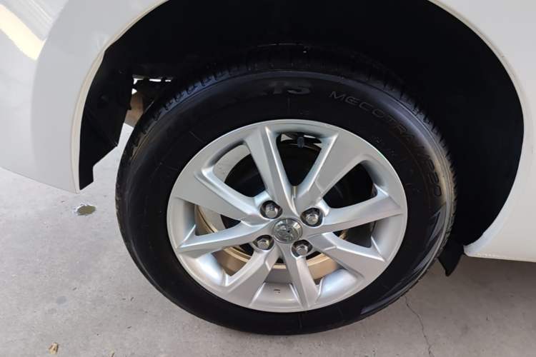 Used Toyota YARiS L Zhi Xuan 2019 1.5E CVT Dynamic Edition China VI compliant Right Rear Wheel Hub