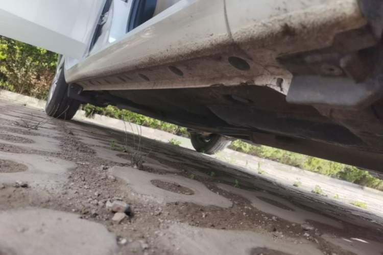 Used Toyota YARiS L Zhi Xuan 2019 1.5E CVT Dynamic Edition China VI compliant Right Side Sill