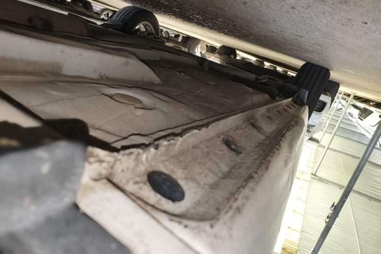 Used Toyota YARiS L Zhi Xuan 2019 1.5E CVT Dynamic Edition China VI compliant Right Side Sill