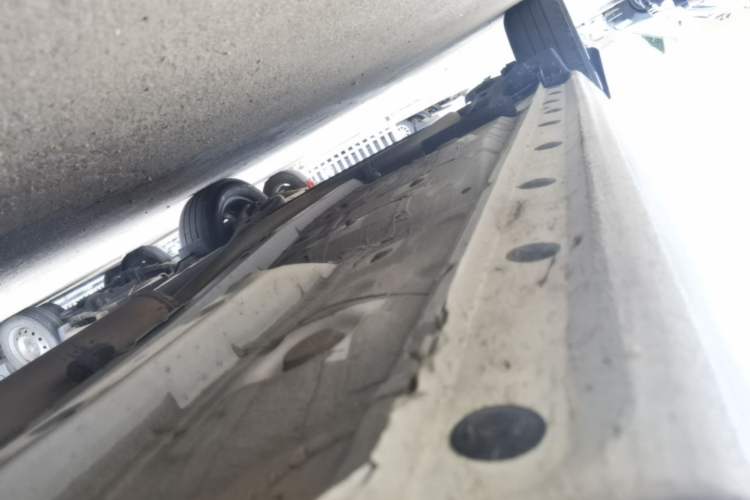 Used Toyota YARiS L Zhi Xuan 2019 1.5E CVT Dynamic Edition China VI compliant Right Side Sill