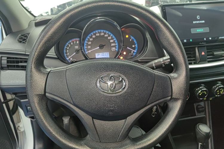 Used Toyota YARiS L Zhi Xuan 2019 1.5E CVT Dynamic Edition China VI compliant Steering Wheel