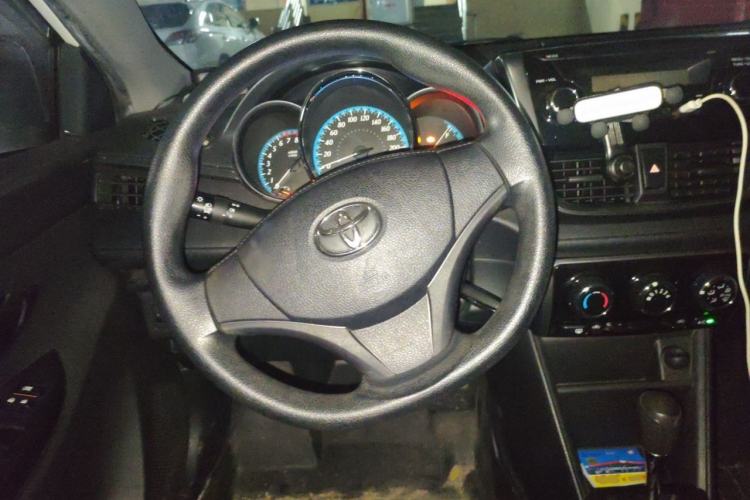 Used Toyota YARiS L Zhi Xuan 2019 1.5E CVT Dynamic Edition China VI compliant Steering Wheel