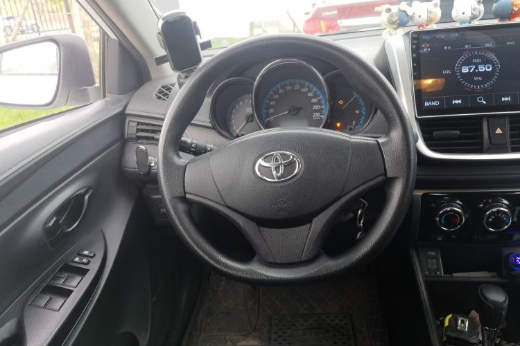 Used Toyota YARiS L Zhi Xuan 2019 1.5E CVT Dynamic Edition China VI compliant Steering Wheel