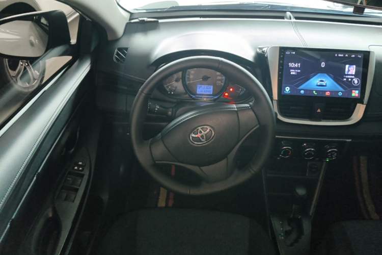 Used Toyota YARiS L Zhi Xuan 2019 1.5E CVT Dynamic Edition China VI compliant Steering Wheel