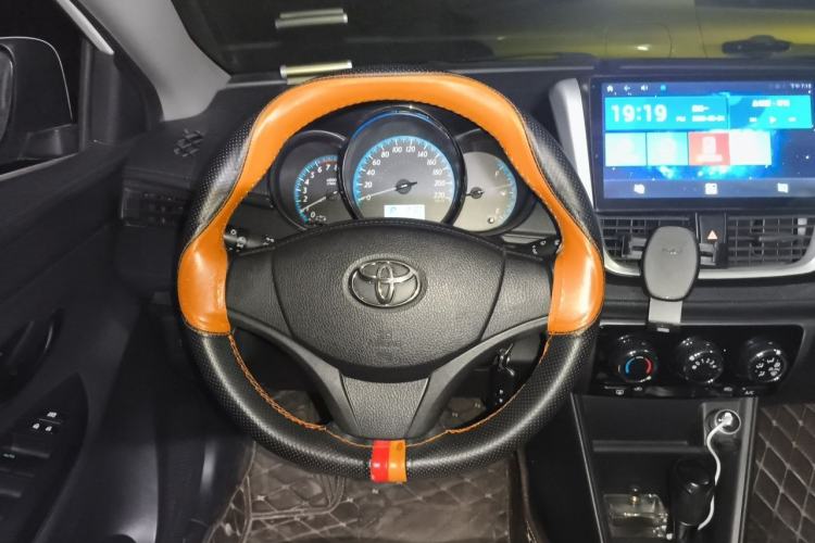 Used Toyota YARiS L Zhi Xuan 2019 1.5E CVT Dynamic Edition China VI compliant Steering Wheel