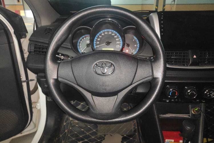 Used Toyota YARiS L Zhi Xuan 2019 1.5E CVT Dynamic Edition China VI compliant Steering Wheel