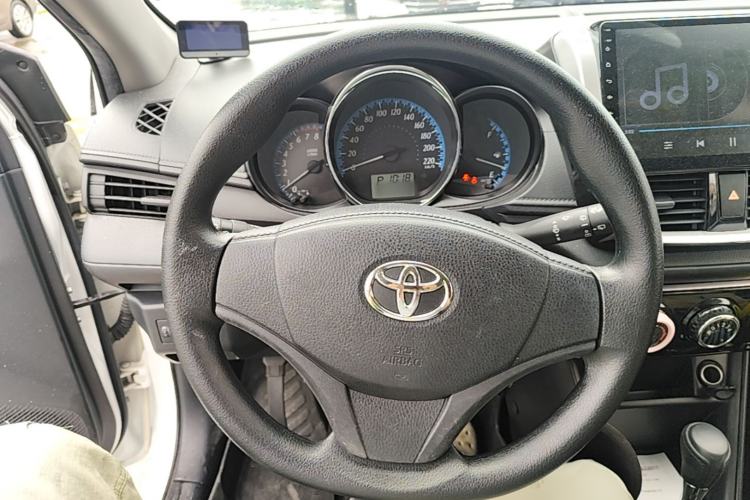 Used Toyota YARiS L Zhi Xuan 2019 1.5E CVT Dynamic Edition China VI compliant Steering Wheel