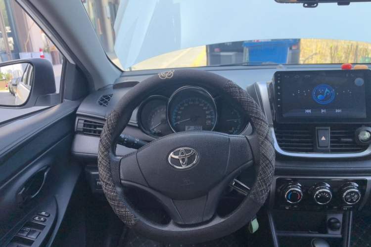 Used Toyota YARiS L Zhi Xuan 2019 1.5E CVT Dynamic Edition China VI compliant Steering Wheel