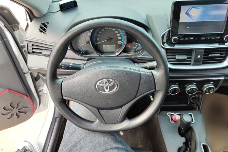 Used Toyota YARiS L Zhi Xuan 2019 1.5E CVT Dynamic Edition China VI compliant Steering Wheel
