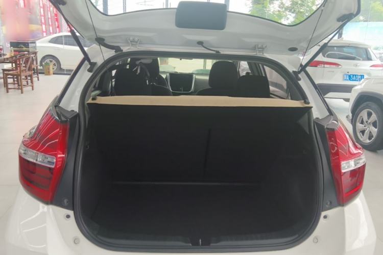 Used Toyota YARiS L Zhi Xuan 2019 1.5E CVT Dynamic Edition China VI compliant Trunk