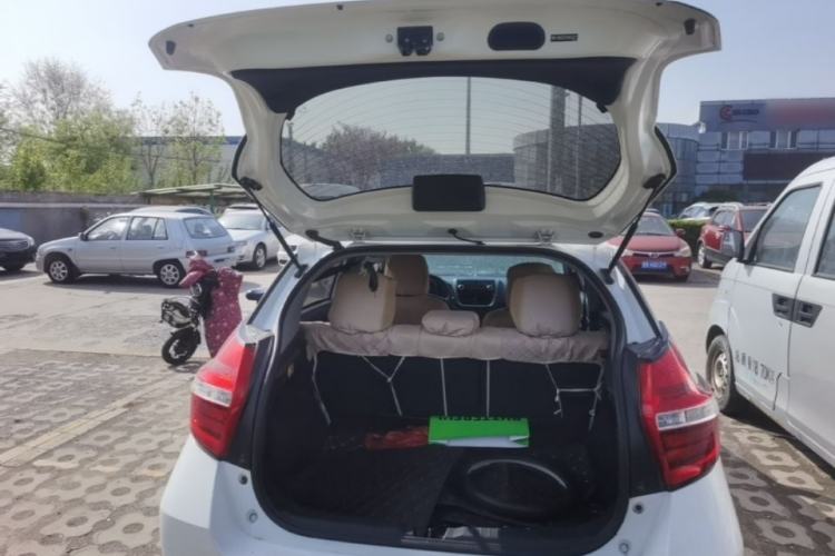 Used Toyota YARiS L Zhi Xuan 2019 1.5E CVT Dynamic Edition China VI compliant Trunk