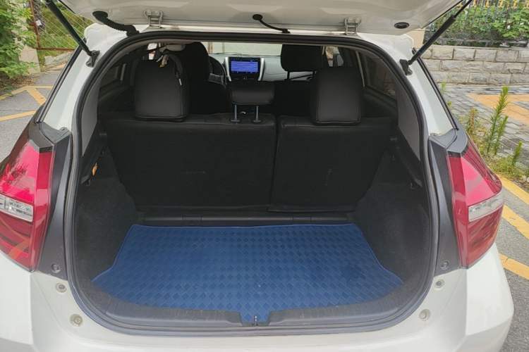Used Toyota YARiS L Zhi Xuan 2019 1.5E CVT Dynamic Edition China VI compliant Trunk