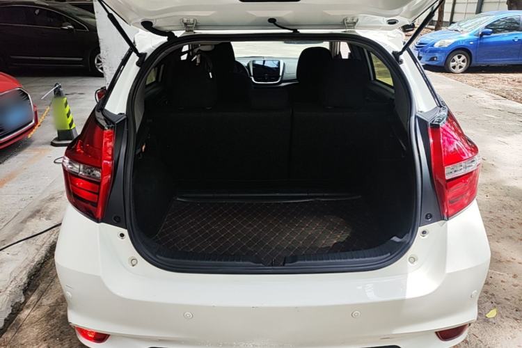 Used Toyota YARiS L Zhi Xuan 2019 1.5E CVT Dynamic Edition China VI compliant Trunk