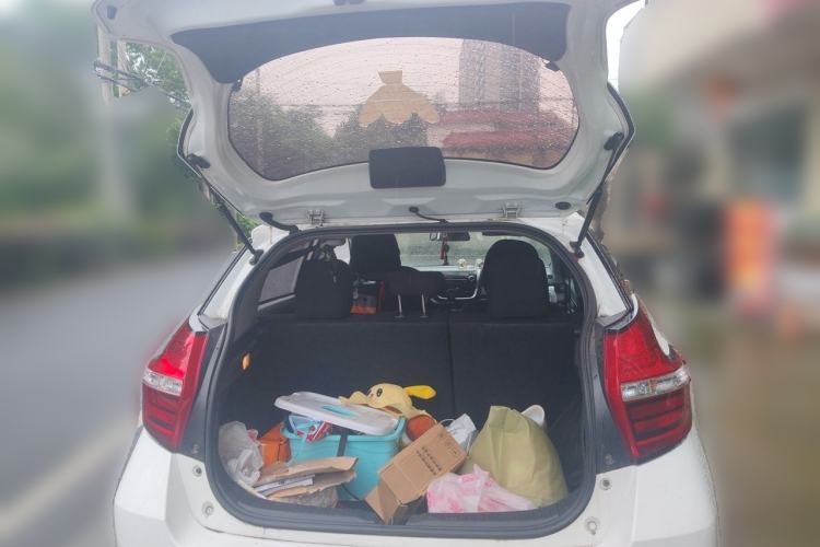Used Toyota YARiS L Zhi Xuan 2019 1.5E CVT Dynamic Edition China VI compliant Trunk