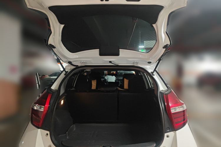 Used Toyota YARiS L Zhi Xuan 2019 1.5E CVT Dynamic Edition China VI compliant Trunk