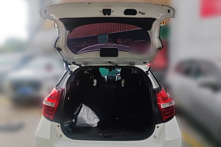 Used Toyota YARiS L Zhi Xuan 2019 1.5E CVT Dynamic Edition China VI compliant Trunk