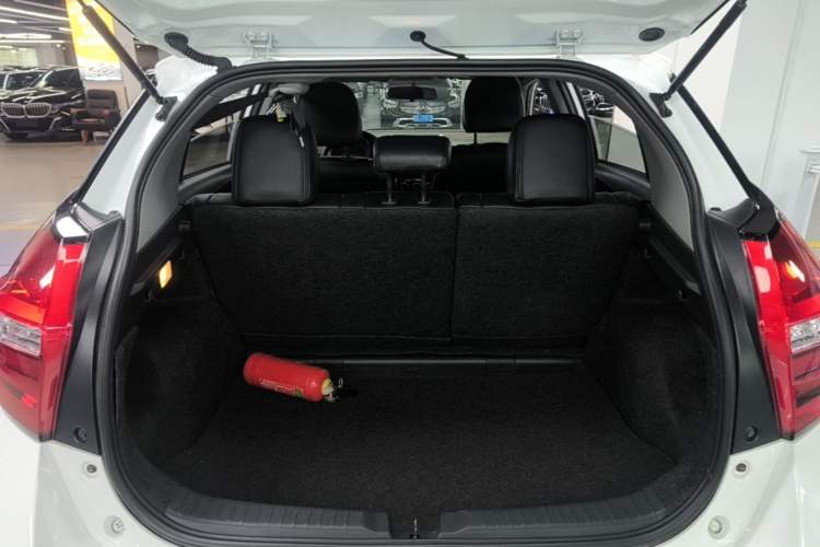 Used Toyota YARiS L Zhi Xuan 2019 1.5E CVT Dynamic Edition China VI compliant Trunk