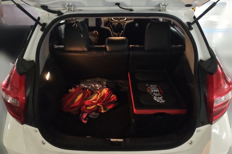 Used Toyota YARiS L Zhi Xuan 2019 1.5E CVT Dynamic Edition China VI compliant Trunk