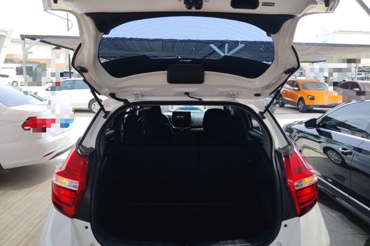 Used Toyota YARiS L Zhi Xuan 2019 1.5E CVT Dynamic Edition China VI compliant Trunk