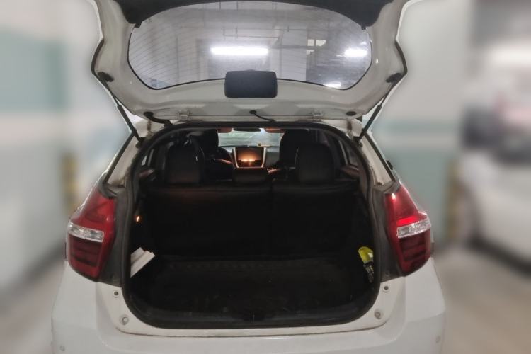 Used Toyota YARiS L Zhi Xuan 2019 1.5E CVT Dynamic Edition China VI compliant Trunk