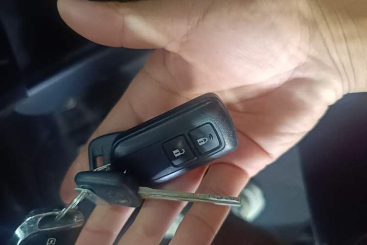 Used Toyota YARiS L Zhi Xuan 2019 1.5E CVT Dynamic Edition China VI compliant Vehicle Key