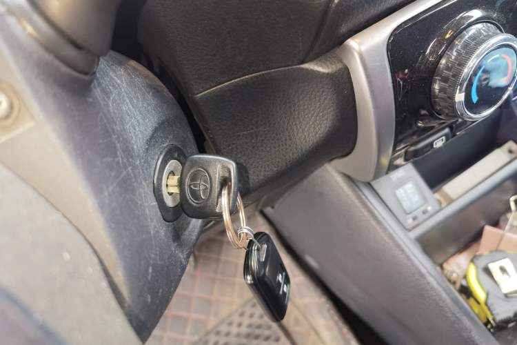 Used Toyota YARiS L Zhi Xuan 2019 1.5E CVT Dynamic Edition China VI compliant Vehicle Key