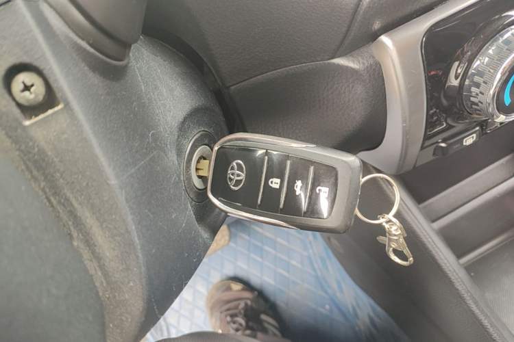 Used Toyota YARiS L Zhi Xuan 2019 1.5E CVT Dynamic Edition China VI compliant Vehicle Key