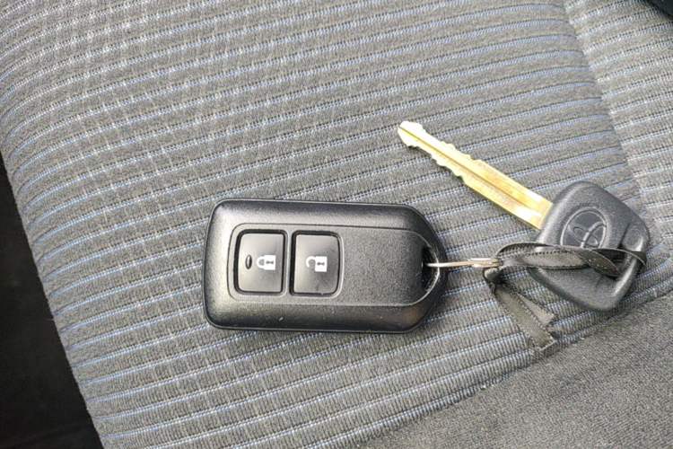 Used Toyota YARiS L Zhi Xuan 2019 1.5E CVT Dynamic Edition China VI compliant Vehicle Key